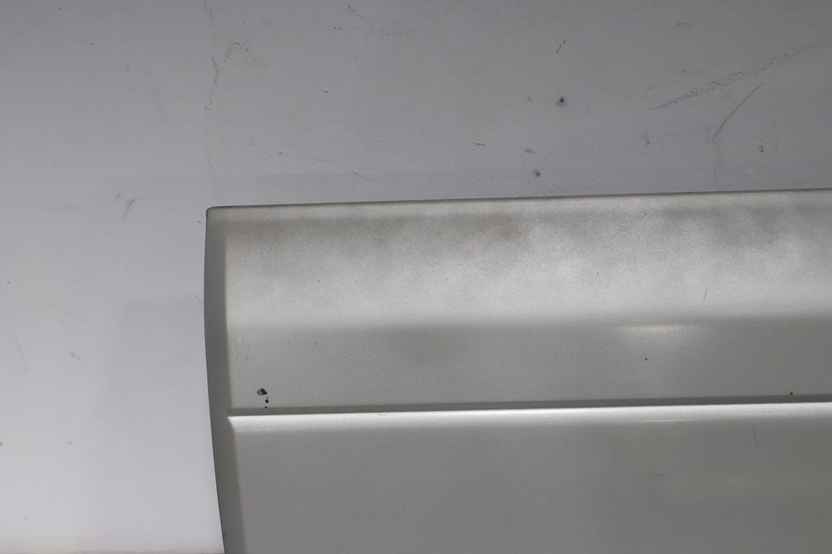 2005 Lexus GX470- REAR DOOR MOULDING
