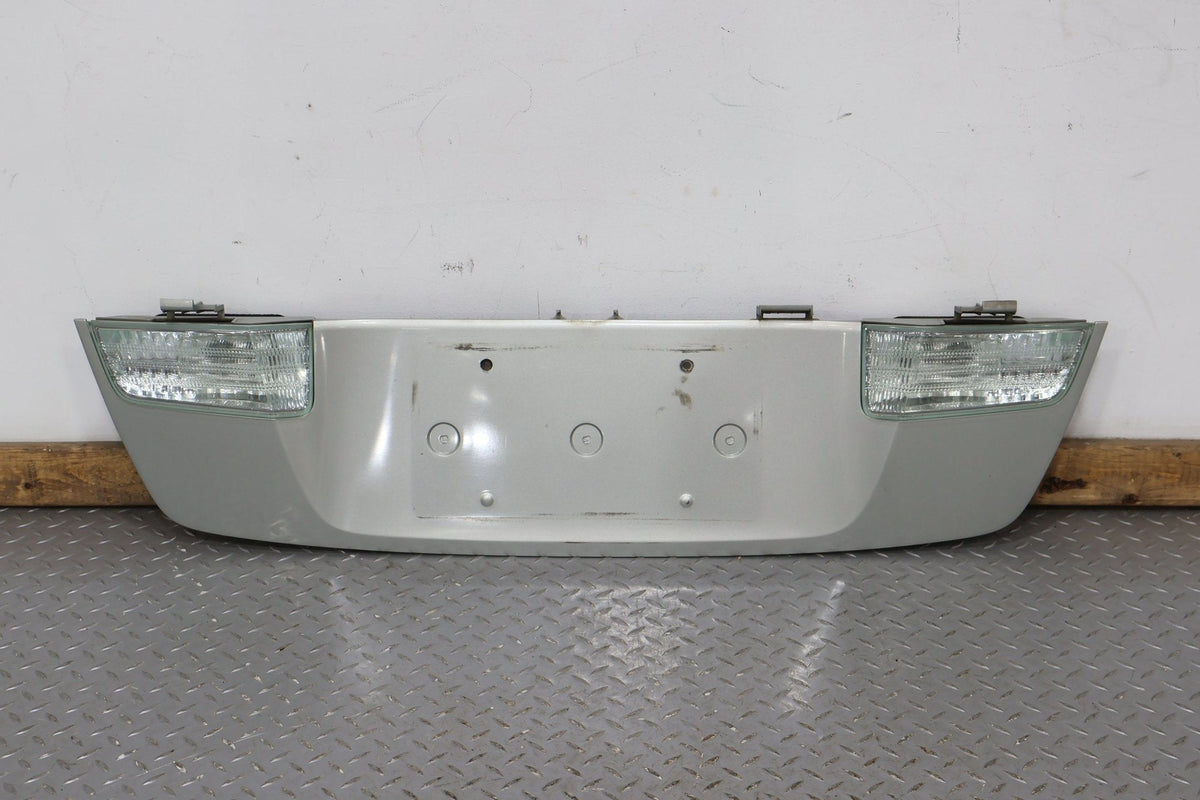 2005 Lexus GX470- Tail Finish Panel