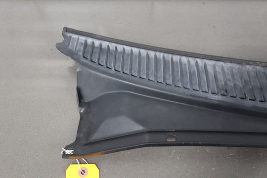 2005 Lexus LX470 / Land Cruiser 2 - Piece Cowl Vent Panel