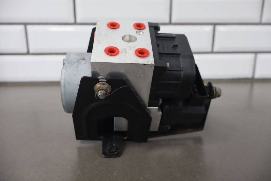 2005 Mazda MX - 5 Miata ABS Brake Unit W/Module OEM