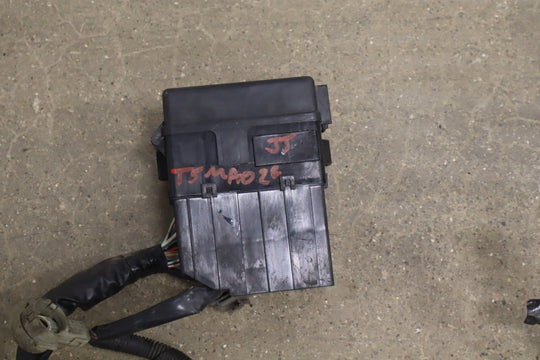 2005 Mazda MX - 5 Miata Mazdaspeed NB2 1.8L Petrol Engine Fuse Box ND7367010A