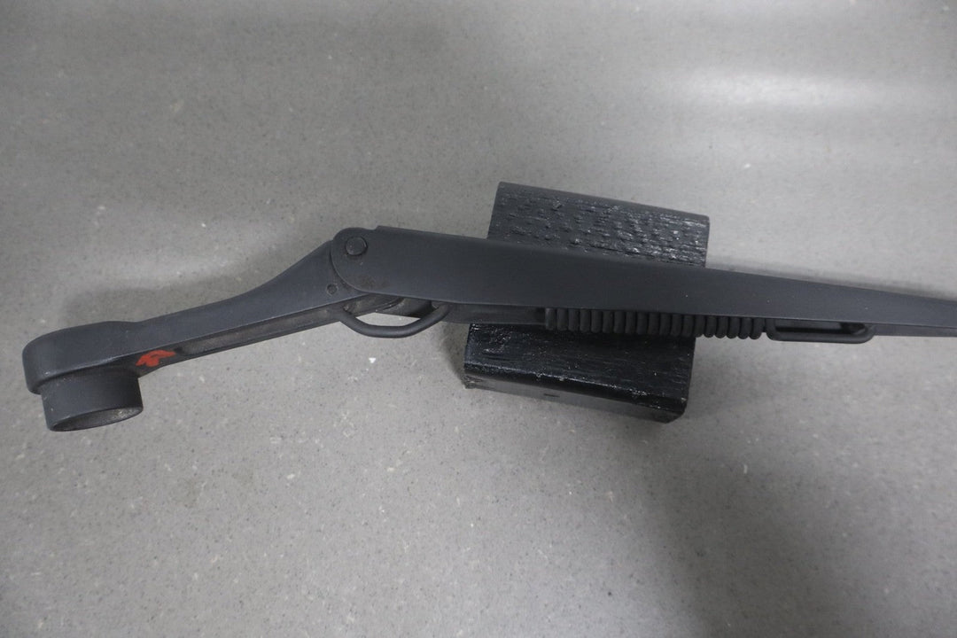 2005 Mazda MX - 5 Miata Mazdaspeed Wiper Arm Pair