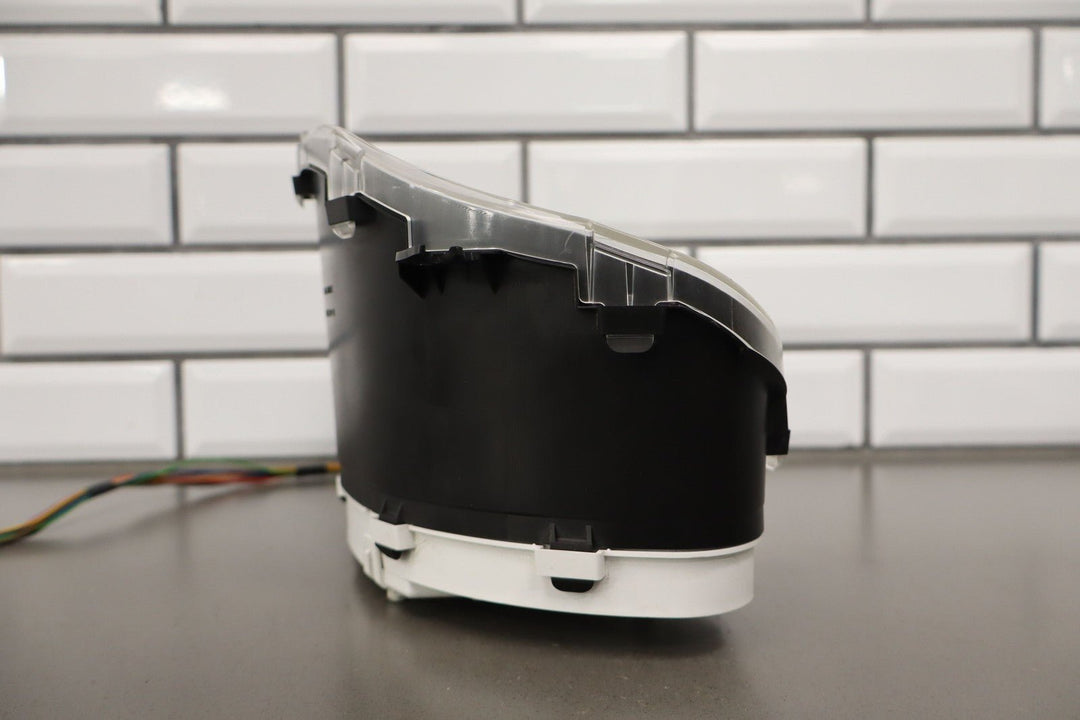 *2005 ONLY* C6 Corvette Base Model OEM 200MPH Speedometer Cluster