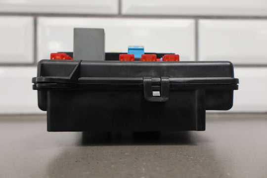 *2005 Only* C6 Corvette Body Control Module W/Fuses & Relays OEM