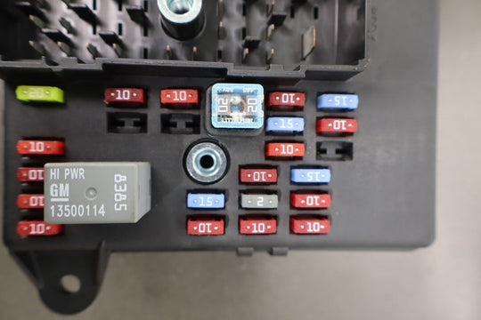 *2005 Only* C6 Corvette Body Control Module W/Fuses & Relays OEM