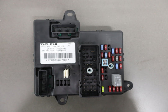 *2005 Only* C6 Corvette Body Control Module W/Fuses & Relays OEM