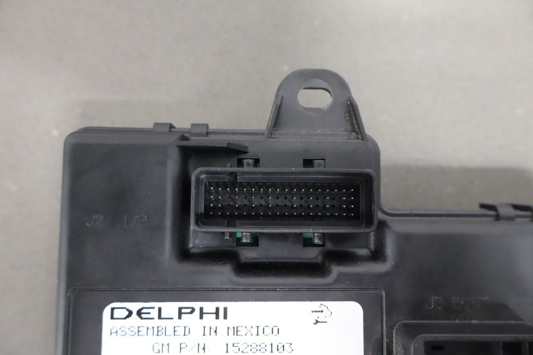 *2005 Only* C6 Corvette Body Control Module W/Fuses & Relays OEM