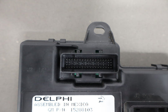 *2005 Only* C6 Corvette Body Control Module W/Fuses & Relays OEM