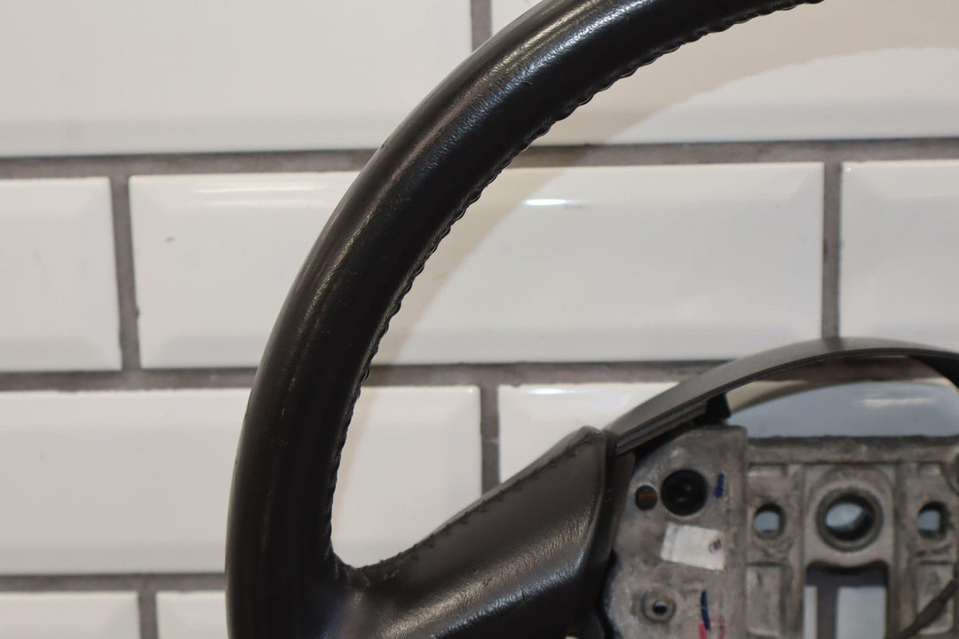 *2005 ONLY* C6 Corvette Leather Steering Wheel *W/O Paddle Shifters