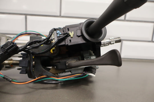 2005 *Only* C6 Corvette (Manual Trans/Floor Shift) Steering Column