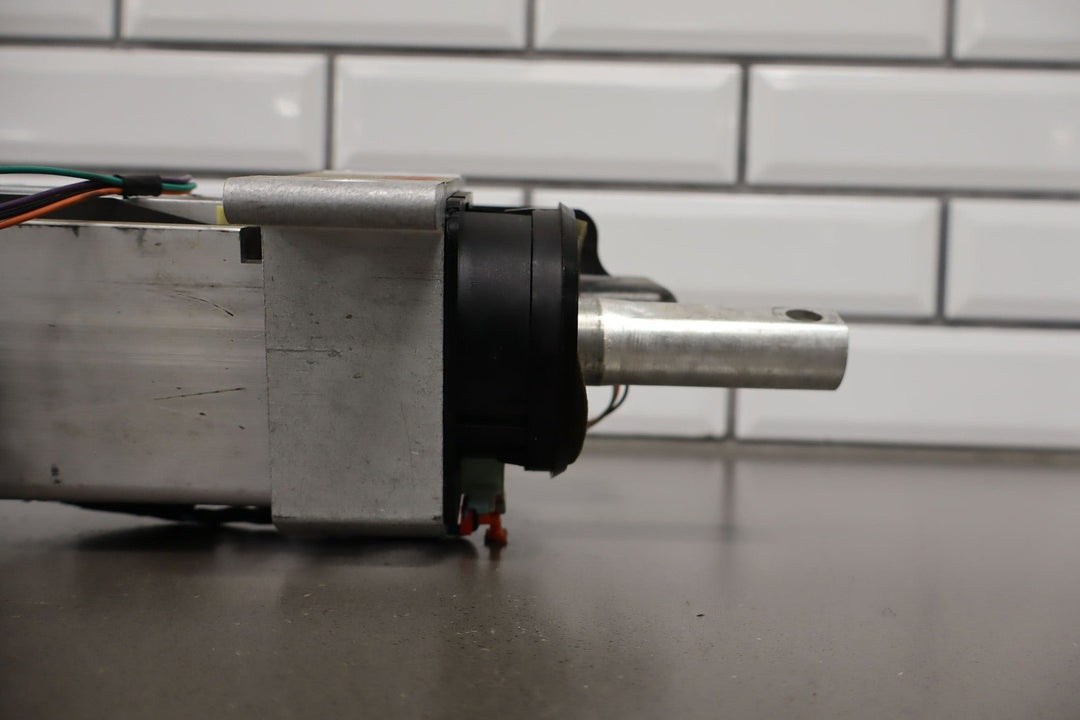 2005 *Only* C6 Corvette (Manual Trans/Floor Shift) Steering Column