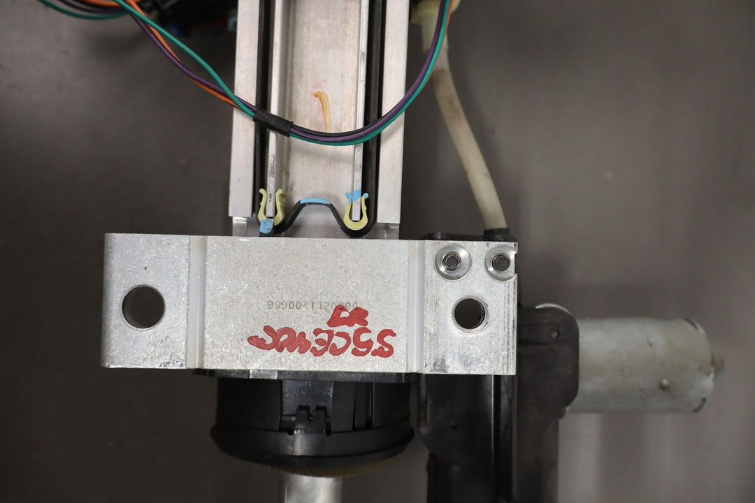 2005 *Only* C6 Corvette (Manual Trans/Floor Shift) Steering Column