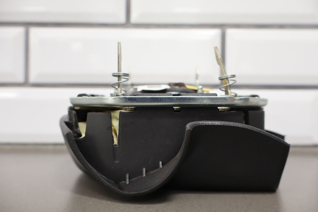 *2005 ONLY* C6 Corvette Steering Wheel Airbag