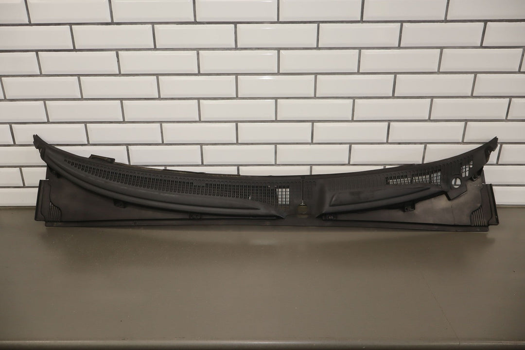 2005 Pontiac GTO Black Windshield Cowl Vent Panel *Sun Fade*