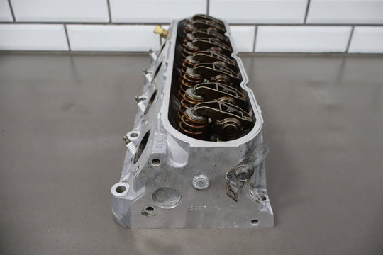 2005 Pontiac GTO Cylinder Head 12629058