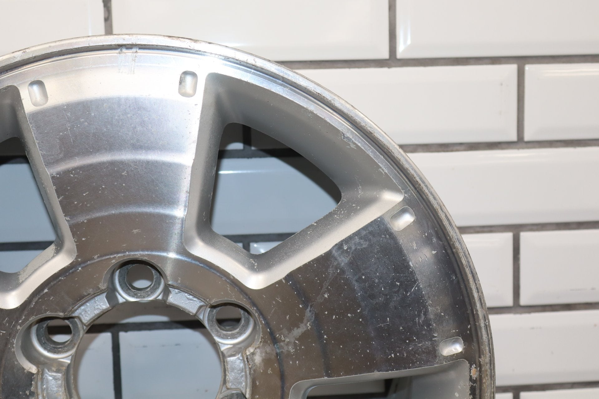 2005 Toyota 4Runner Alloy Wheel 4261135271 OEM