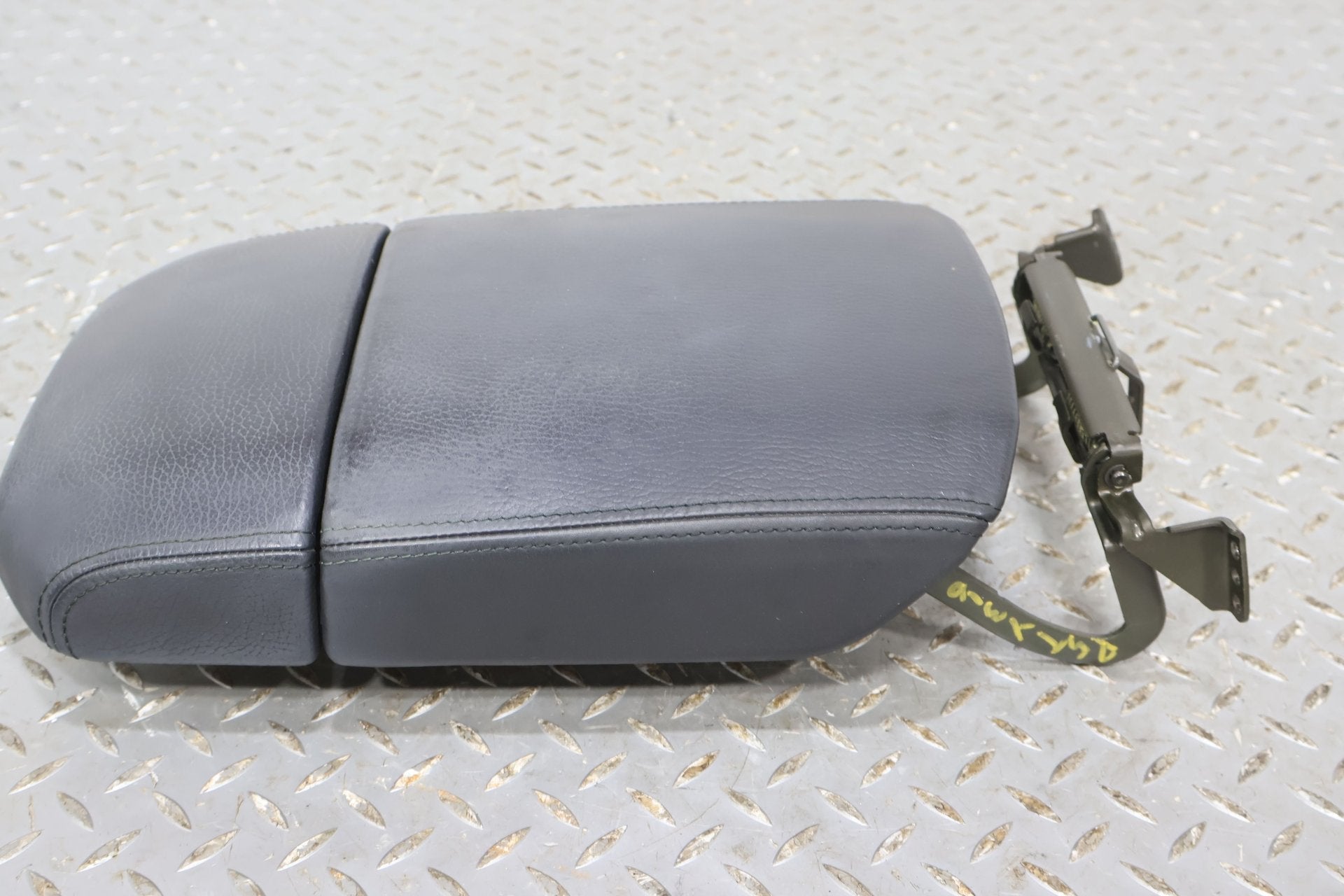 2005 Toyota 4Runner- Console Lid