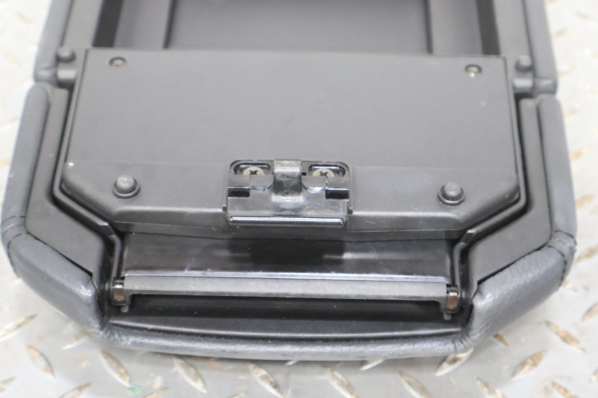 2005 Toyota 4Runner- Console Lid