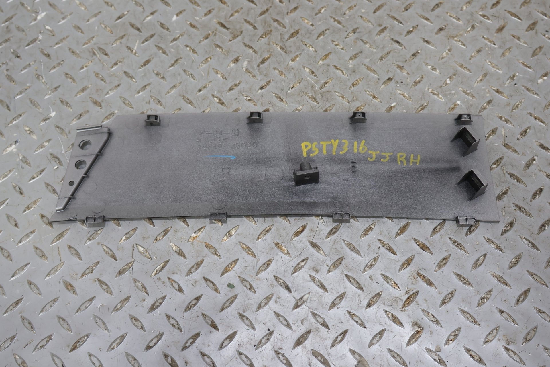 2005 Toyota 4Runner- Trim Panel