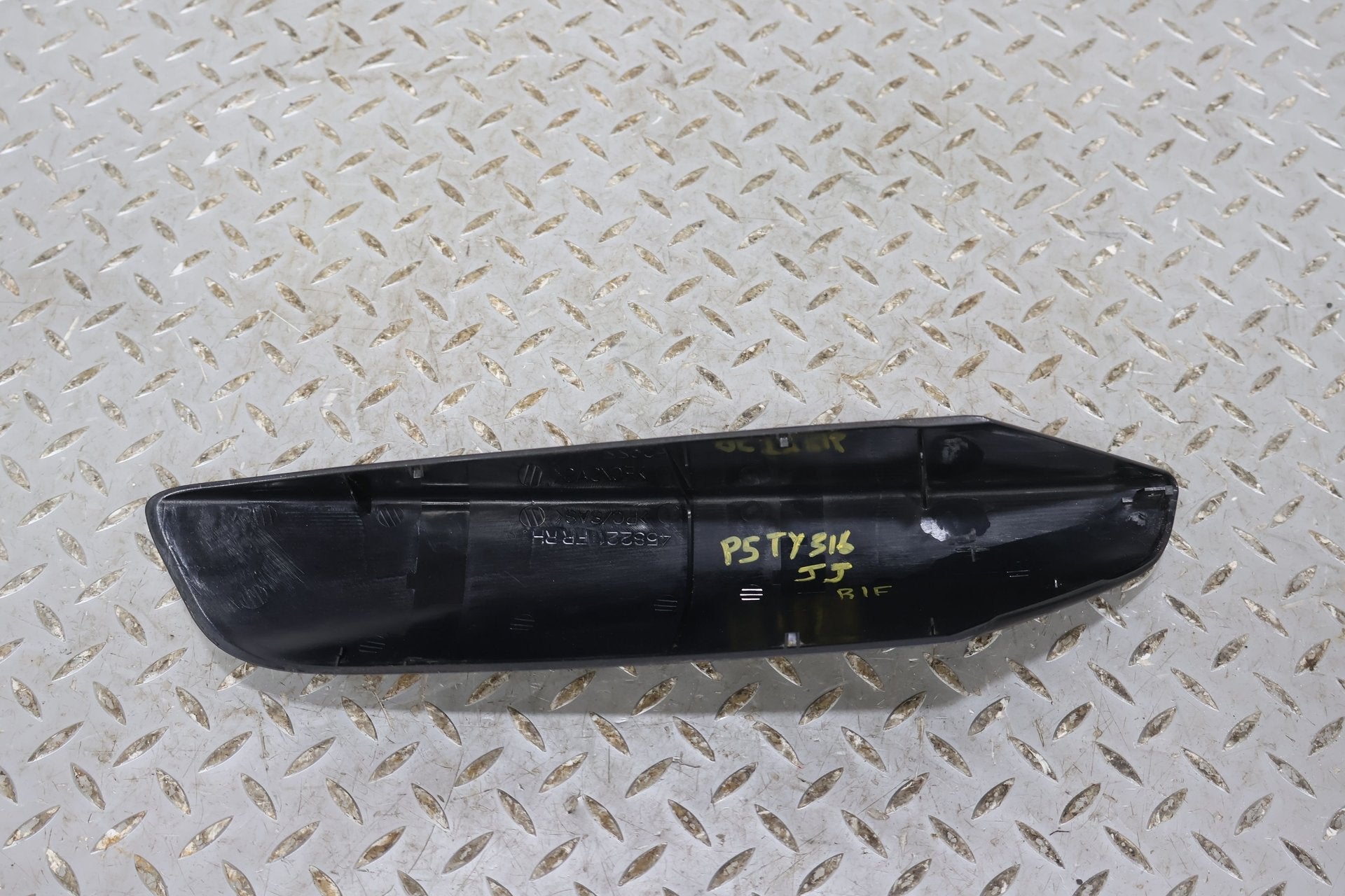 2005 Toyota 4Runner- Trim Panel