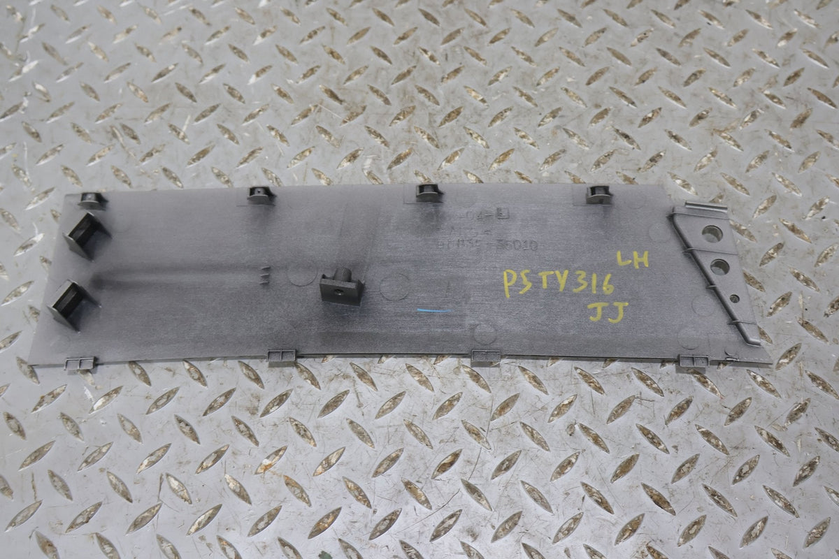 2005 Toyota 4Runner- Trim Panel