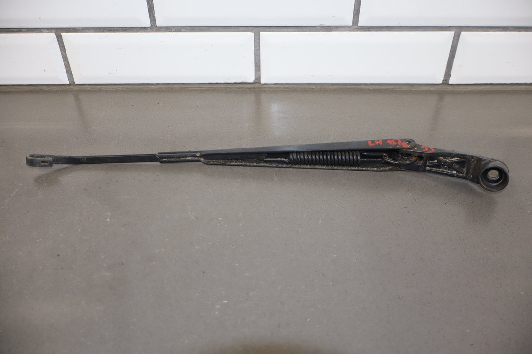 2005 Toyota Sequoia SR5 Wiper Arm Pair