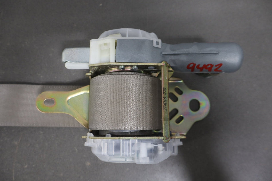 2005 Toyota Tacoma Base Prerunner Right Front Seat Belt Taupe 42