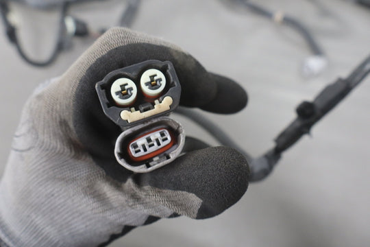 2005 Toyota Tacoma Engine Wiring Harness 4.0L Automatic OEM