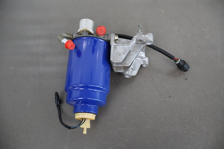 2006-07 Chevy Silverado 2500HD 6.6L LBZ Duramax Fuel Filter Housing