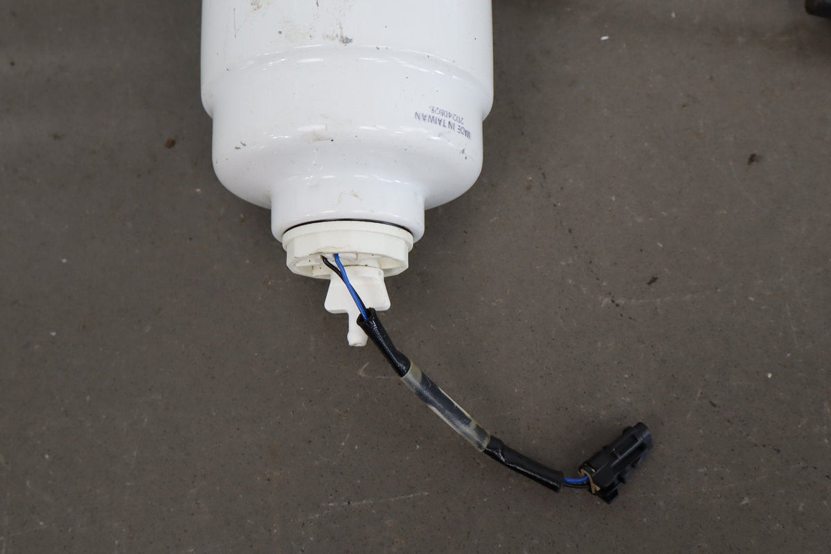 2006-07 Chevy Silverado 2500HD 6.6L LBZ Fuel Filter Housing