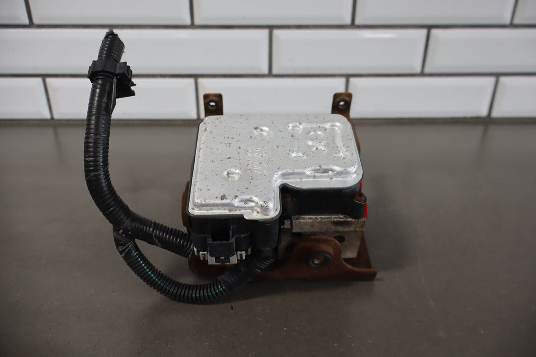 2006 - 2007 Chevrolet Silverado 2500 ABS Brake Unit 15212923 OEM