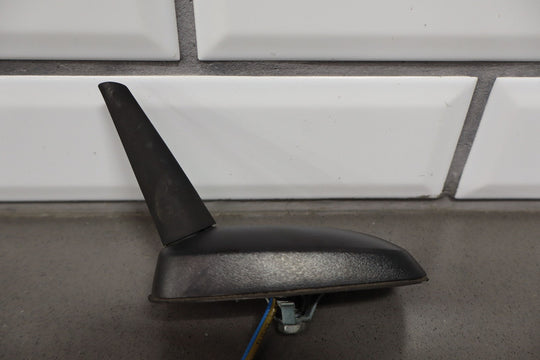 2006 - 2007 Hummer H2 Roof Mounted Shark Fin GPS/Navigation Antenna OEM