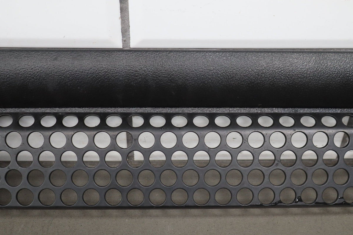 2006-2007 Hummer H2 Special Edition WS2 Lower Bumper Radiator Grille