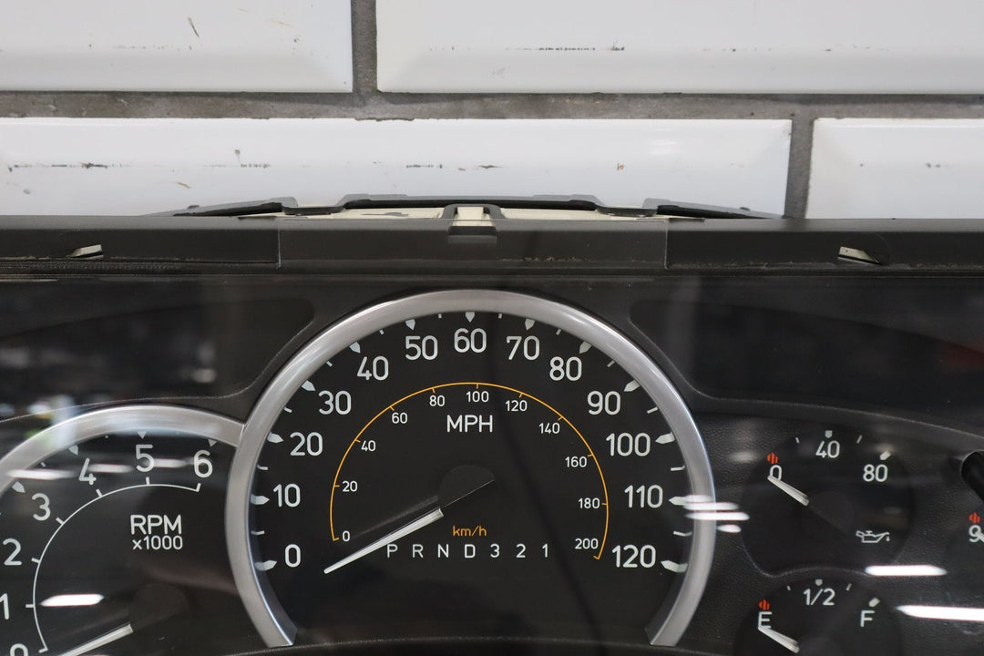 2006 - 2007 Hummer H2 Speedometer 15937242 206673 Miles