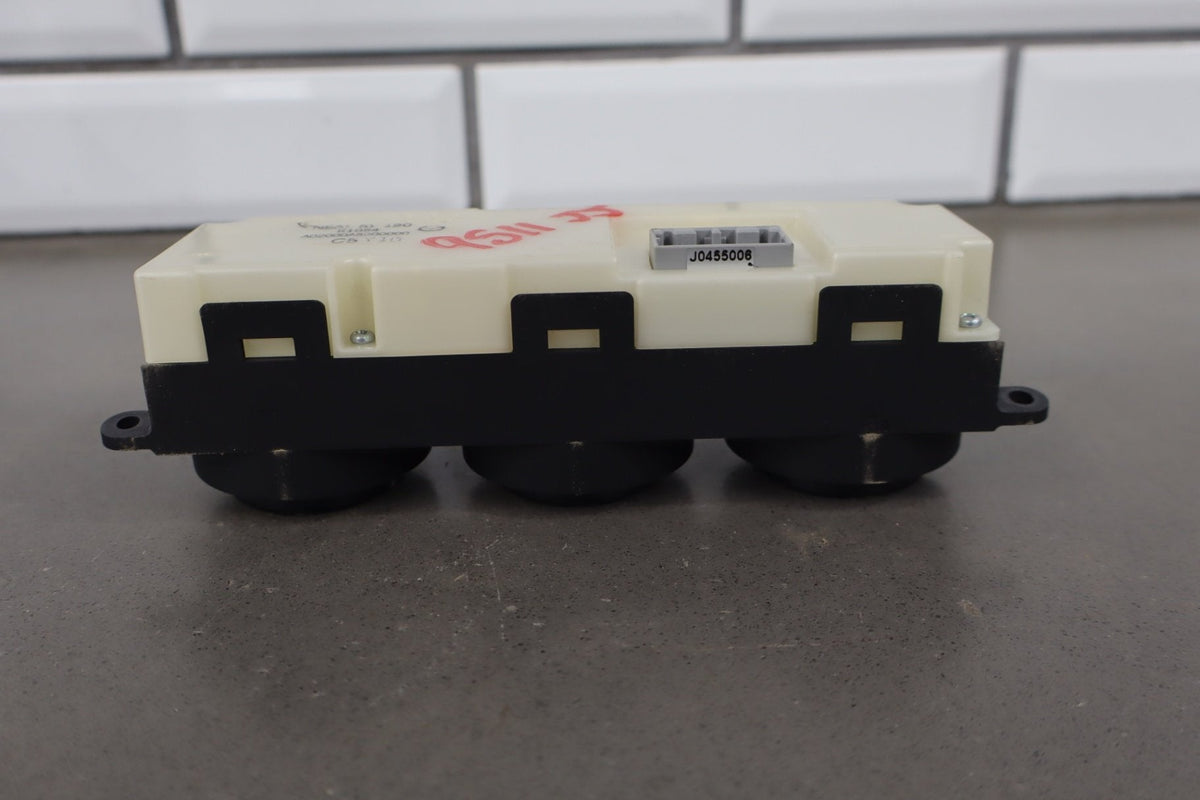 2006-2008 Mazda MX-5 Climate Control NE5161190B OEM