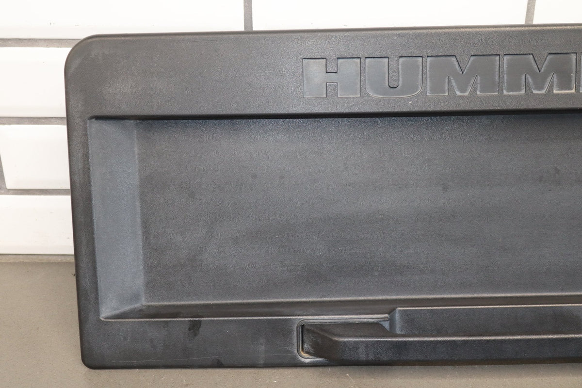 2006-2009 Hummer H2 Tail Finish Panel 25833680