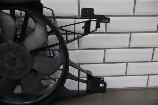 2006 - 2013 Chevrolet Corvette C6 - Cooling Fan 15819952