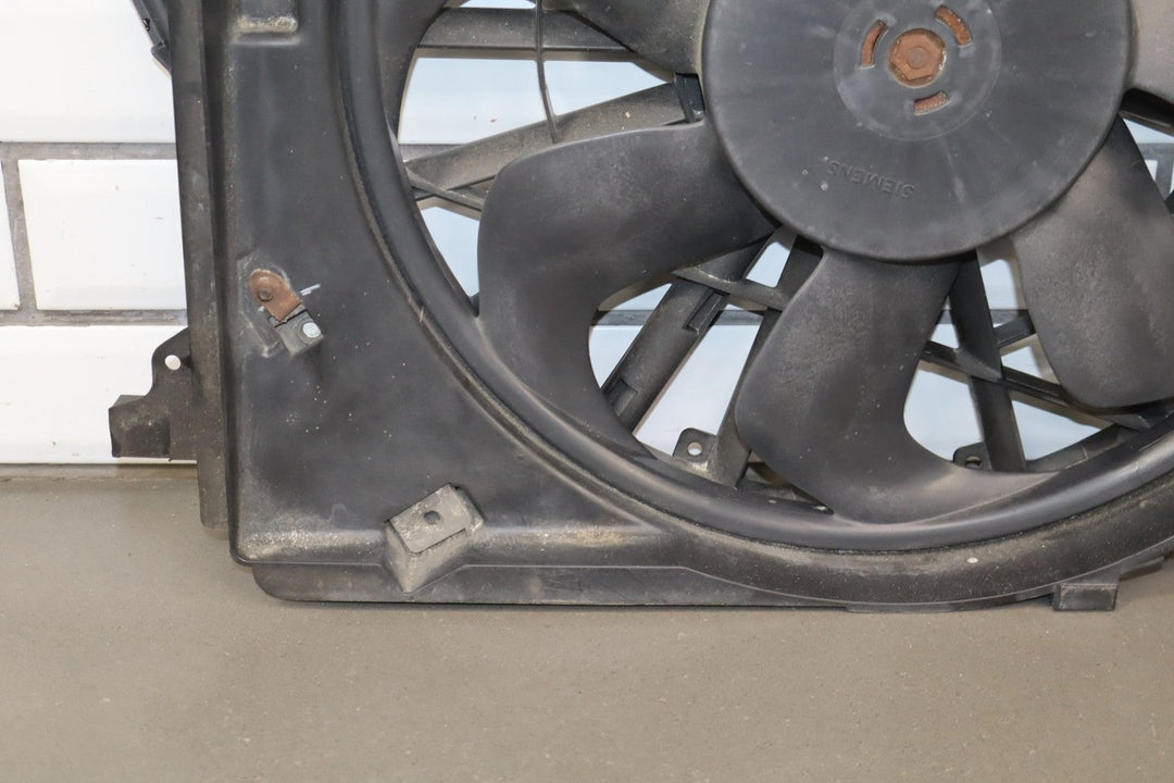 2006 - 2013 Chevrolet Corvette C6 - Cooling Fan 15819952