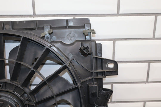 2006 - 2013 Chevrolet Corvette C6 - Cooling Fan 15819952