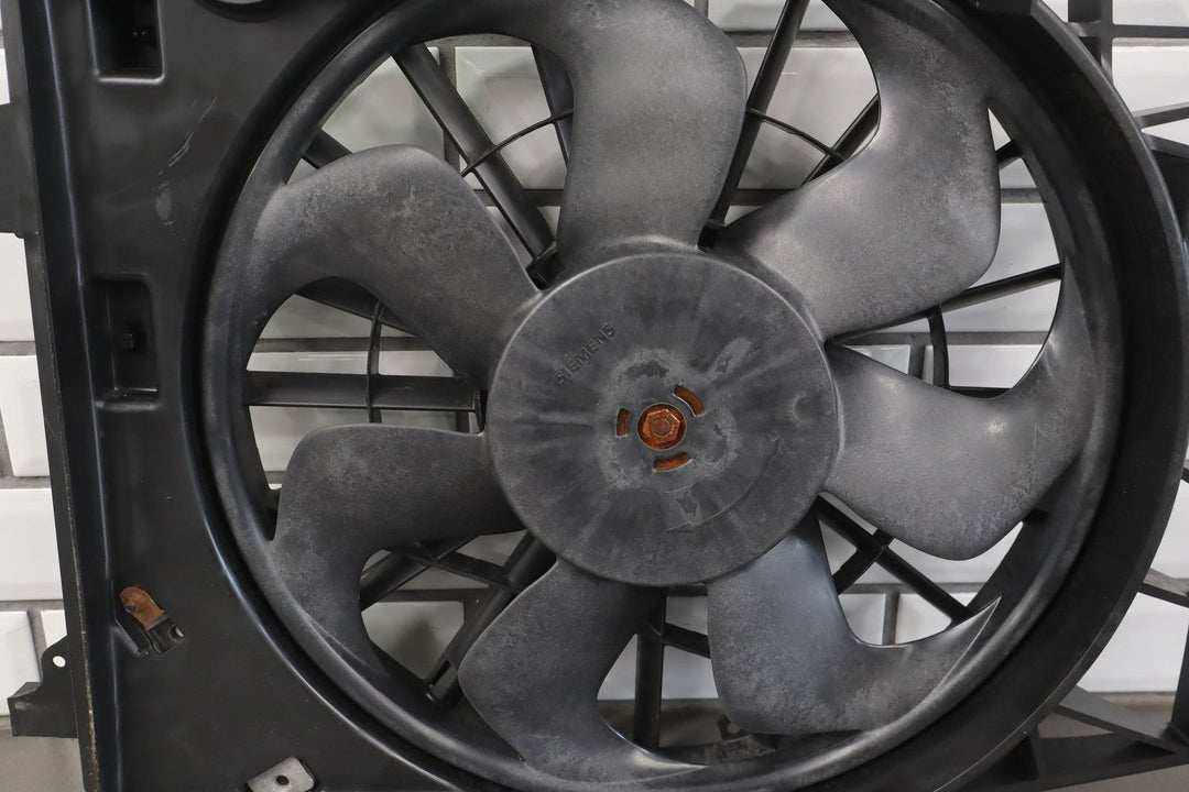 2006 - 2013 Chevrolet Corvette C6 - Cooling Fan 15819952