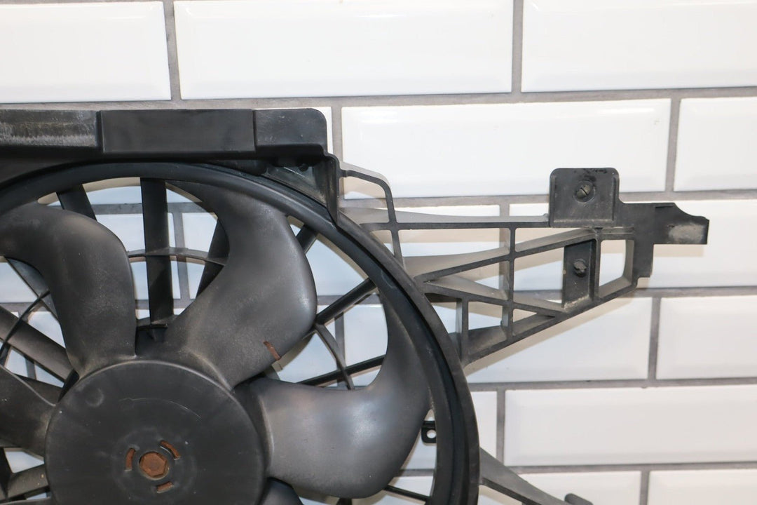 2006 - 2013 Chevrolet Corvette C6 - Cooling Fan 15819952