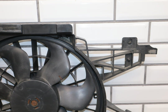 2006 - 2013 Chevrolet Corvette C6 - Cooling Fan 15819952