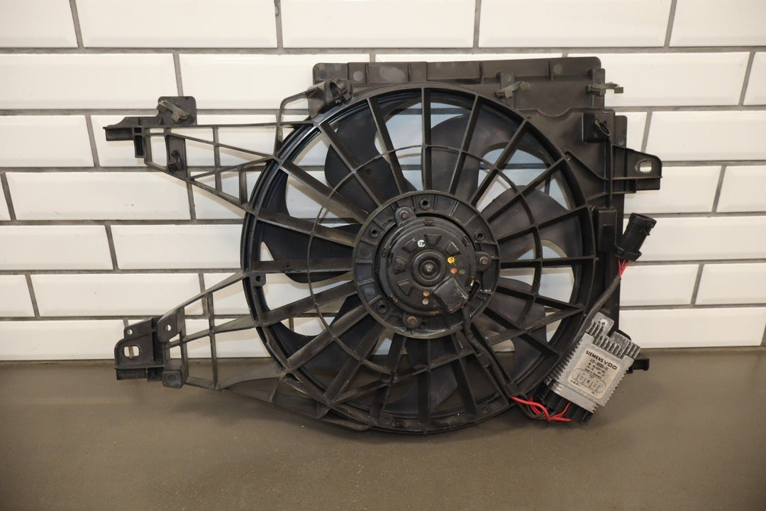 2006 - 2013 Chevrolet Corvette C6 - Cooling Fan 15819952