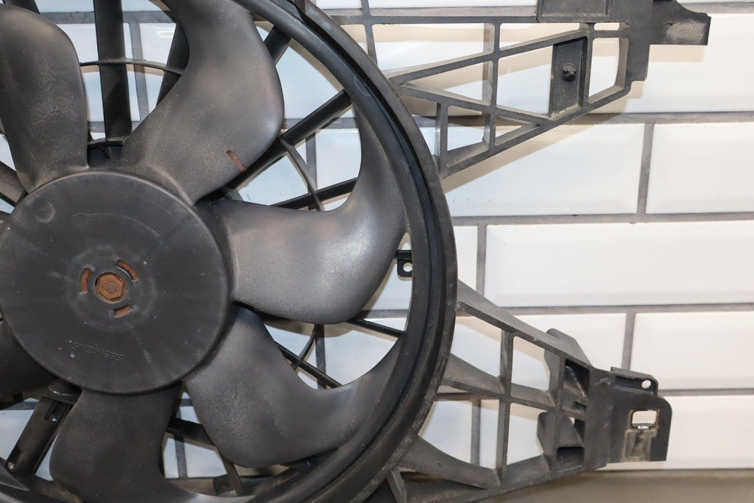 2006 - 2013 Chevrolet Corvette C6 - Cooling Fan 15819952