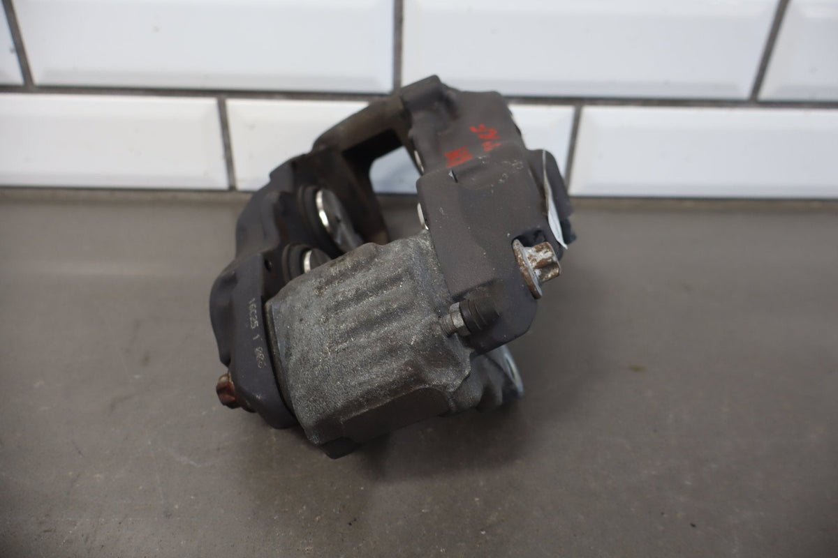 2006-2023 Dodge Challenger Charger SRT Brembo Brake Caliper Set OEM 43k