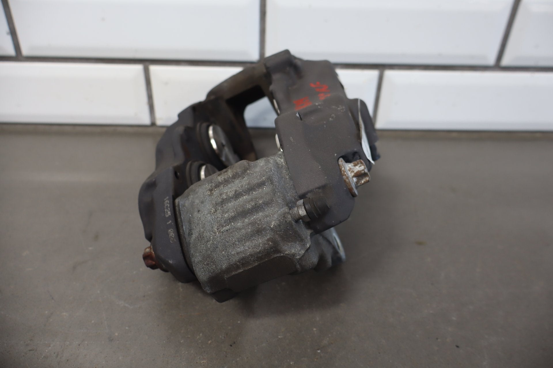 2006-2023 Dodge Challenger Charger SRT Brembo Brake Caliper Set OEM 43k