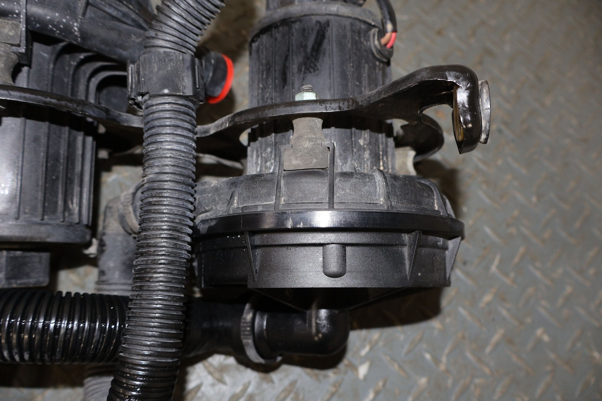 2006 Bentley Continental- Air Injection Pump