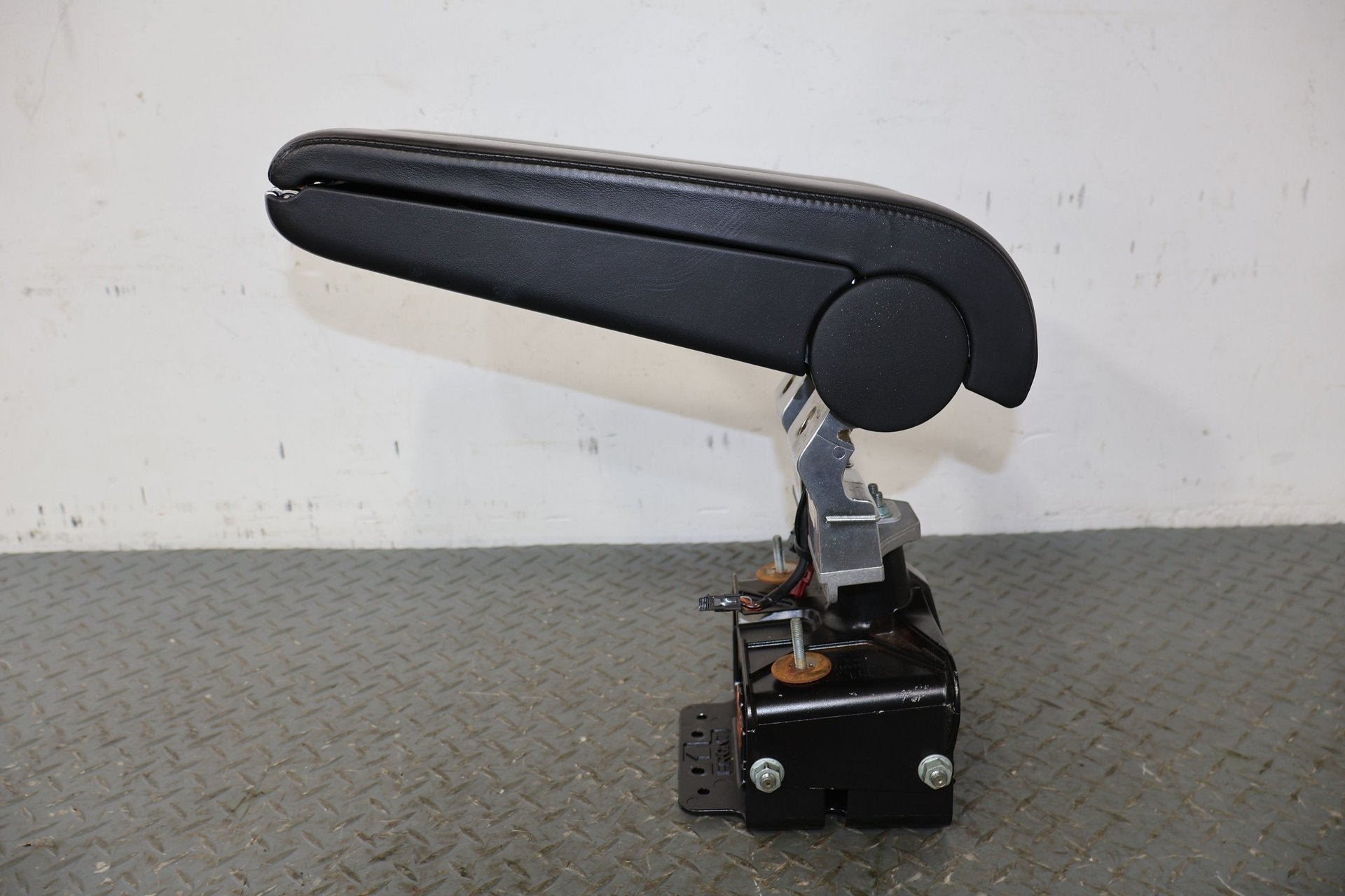 2006 Bentley Continental- Armrest