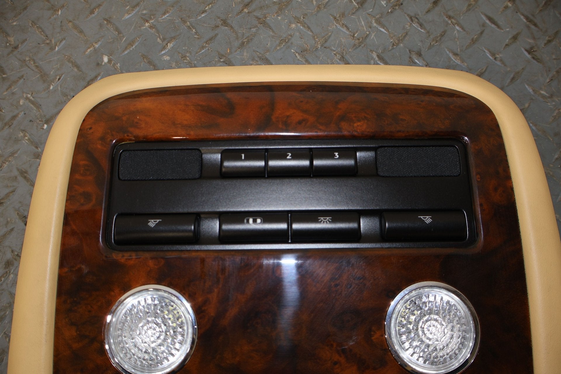 2006 Bentley Continental- Front Console