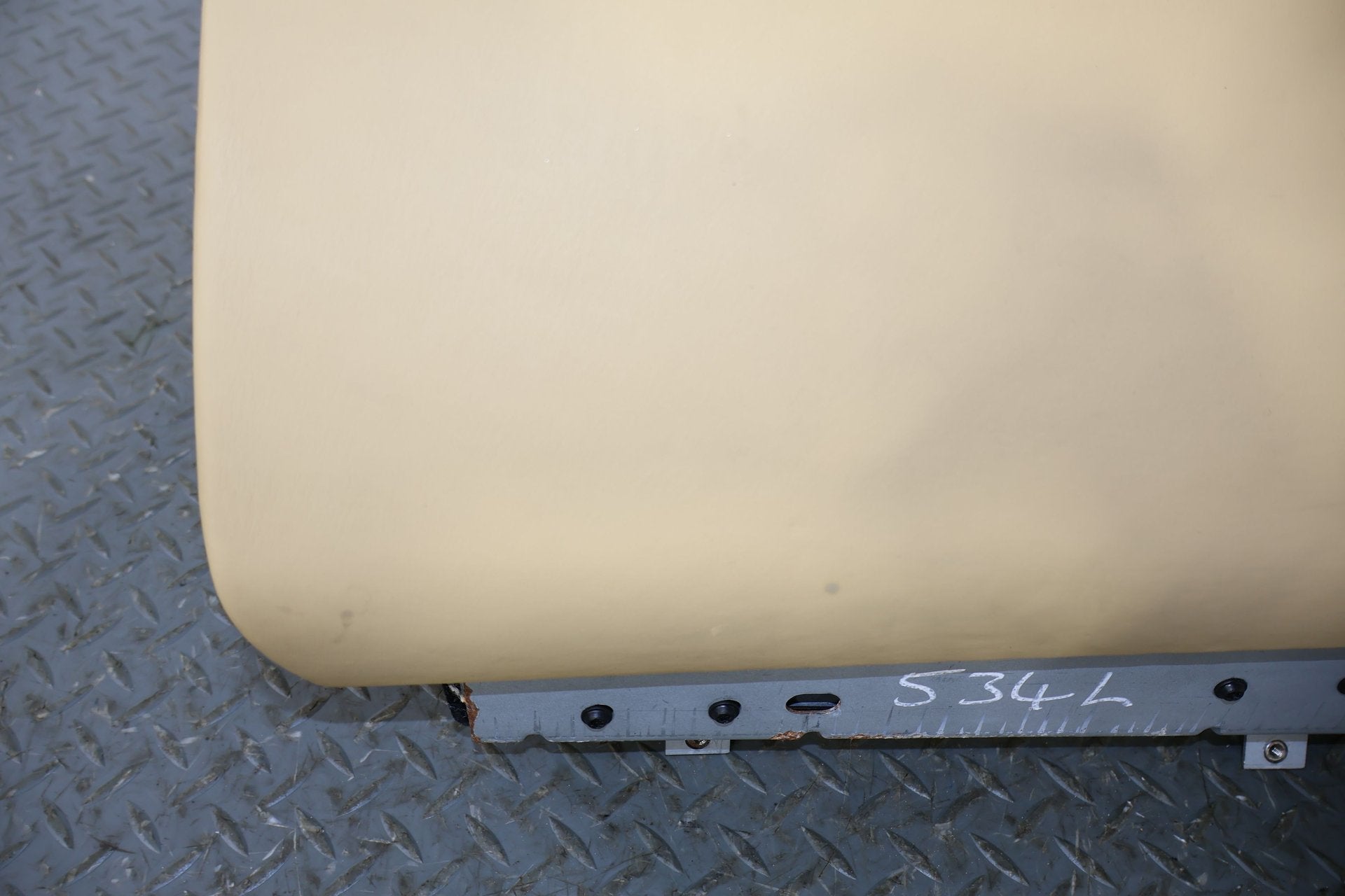 2006 Bentley Continental- Glove Box